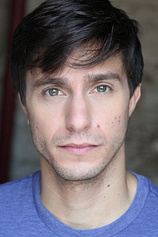 picture of actor Gideon Glick