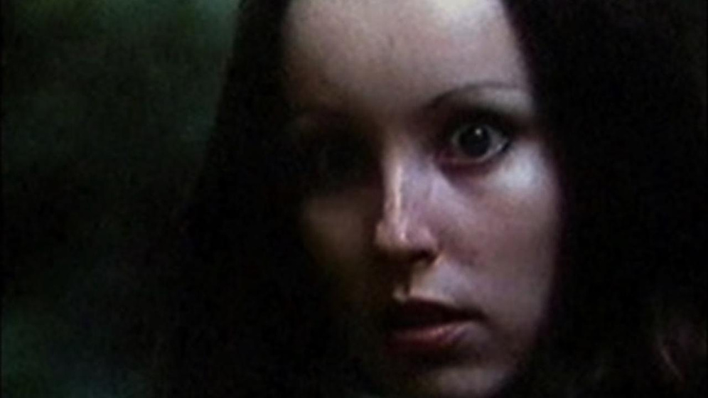 Susanna East en Emma, Puertas Oscuras