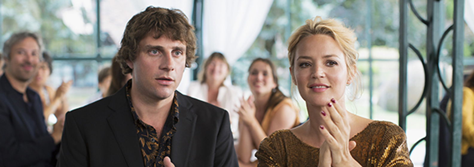 Virginie Efira y Vincent Lacoste en Los Casos de Victoria