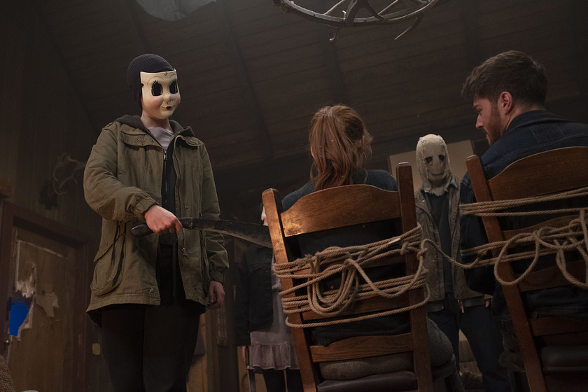 Imagen de Strangers: Capítulo 1