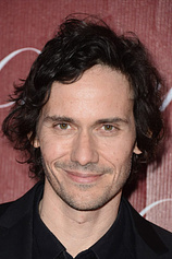 picture of actor Christian Camargo