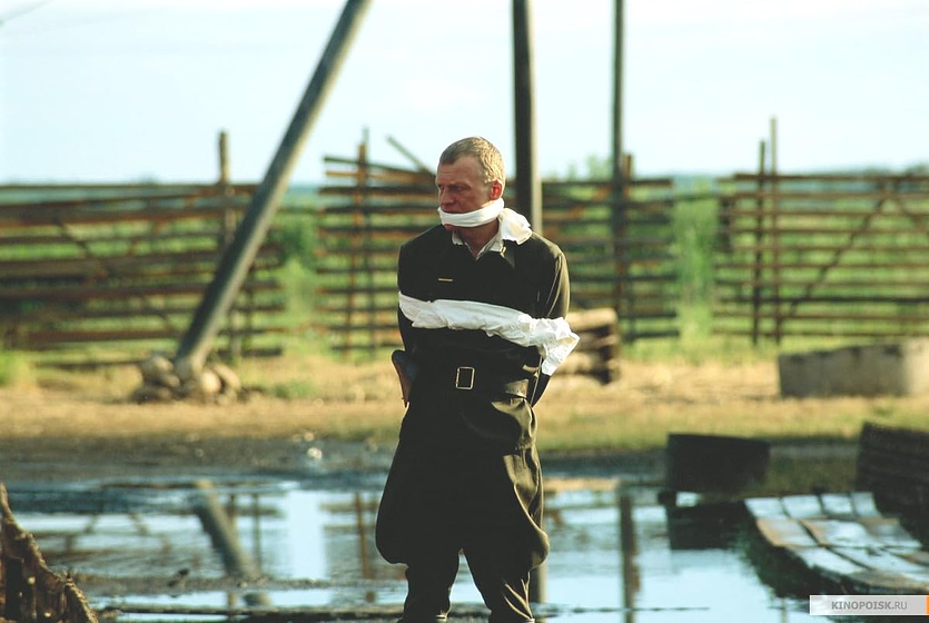 Aleksey Serebryakov en Tránsito