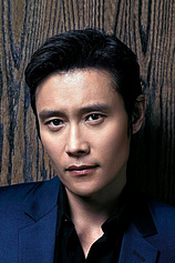 picture of actor Byung-hun Lee