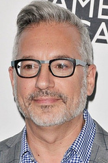 photo of person Jeremy Podeswa