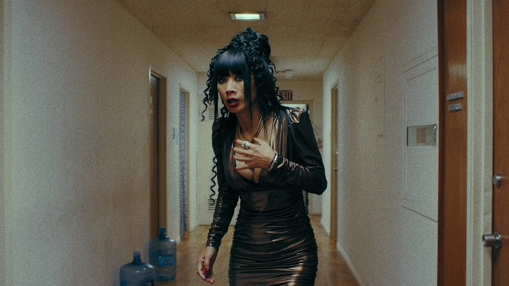 Bai Ling en Night Caller