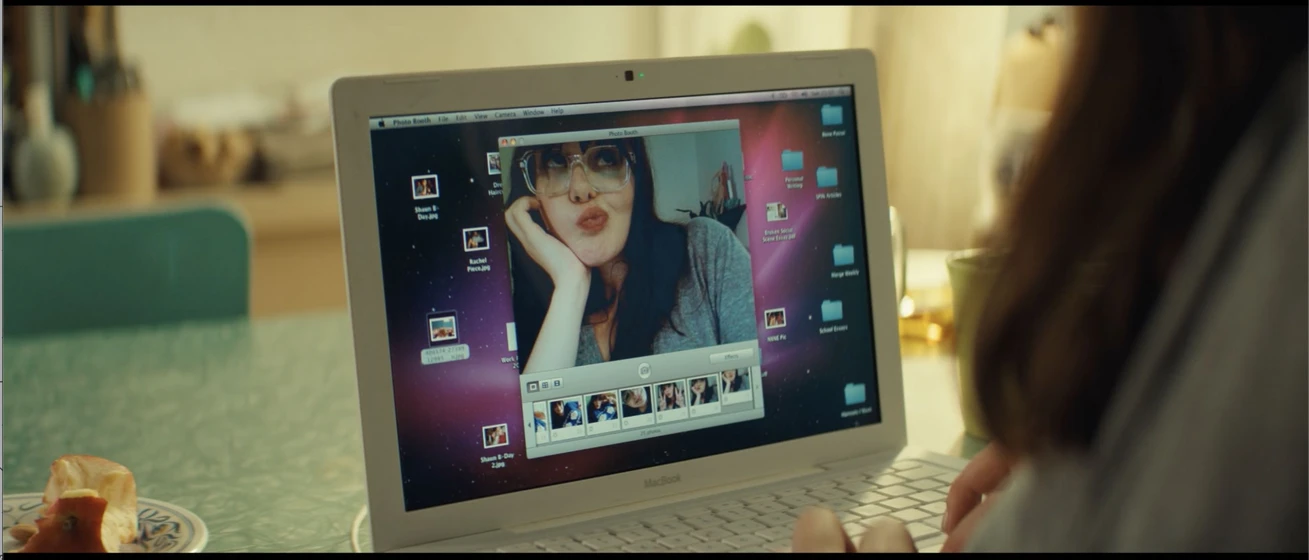 Barbie Ferreira en la-ironia-del-amor
