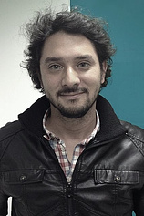 picture of actor Carlos Oviedo