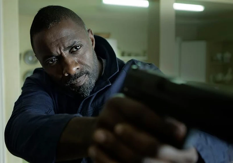 Idris Elba en asalto-en-paris